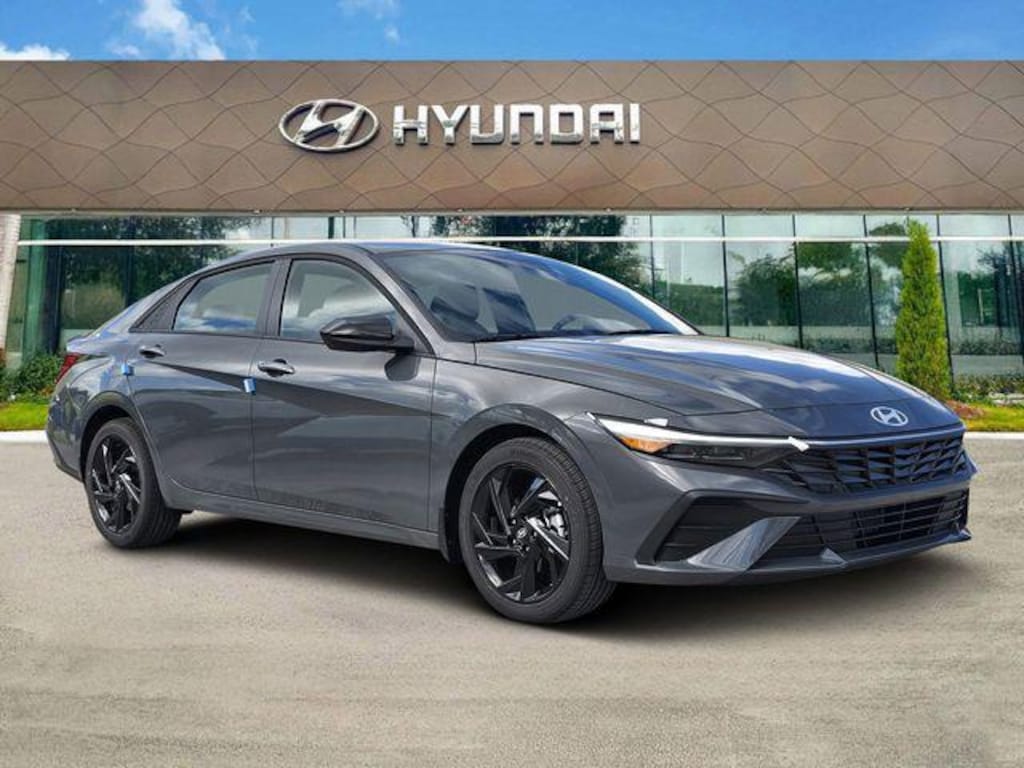 New 2026 Hyundai Elantra SEL Sport Sedan