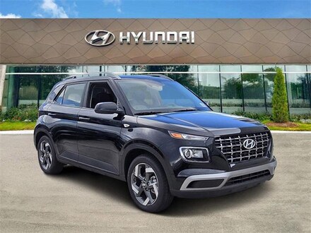 2025 Hyundai Venue SEL SUV