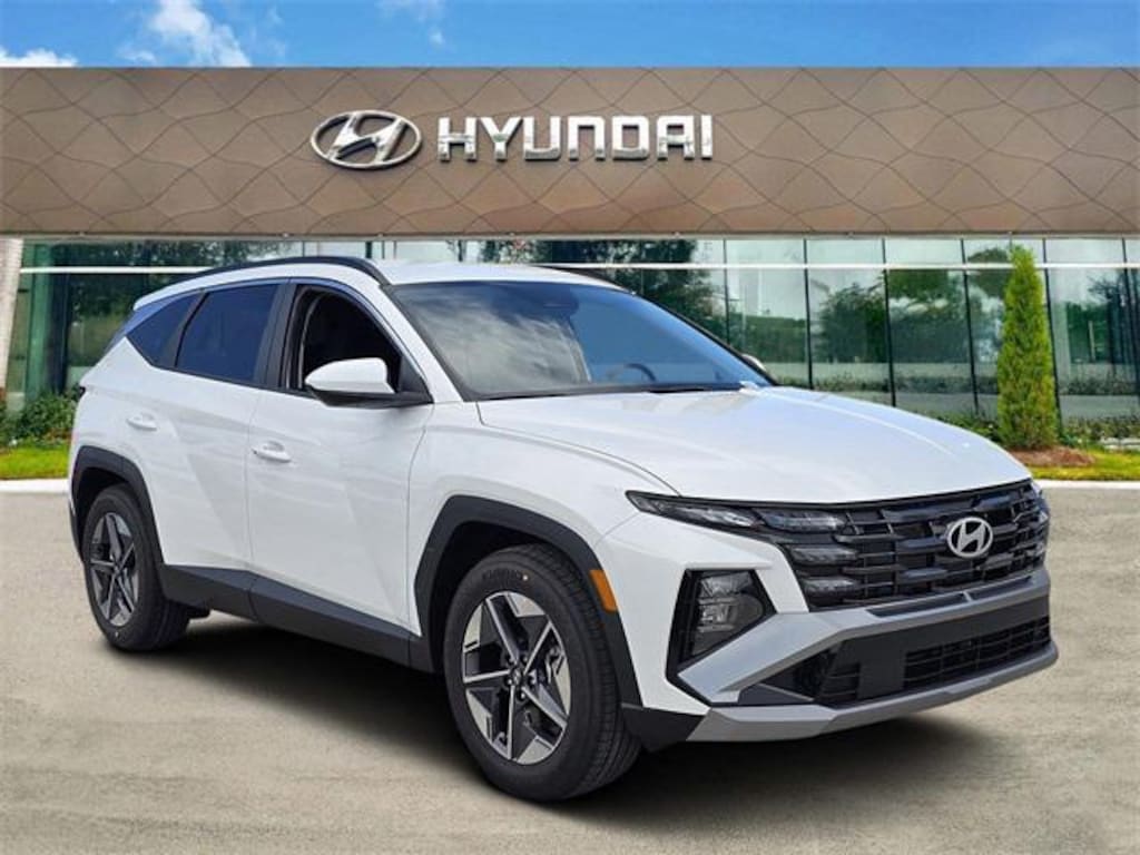 New 2026 Hyundai Tucson SEL Premium FWD SUV
