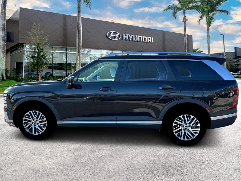New 2026 Hyundai Palisade SEL Premium FWD SUV