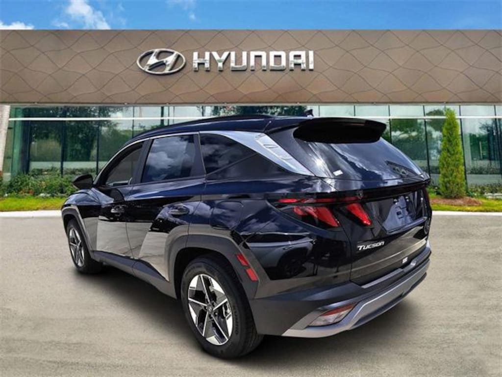 New 2026 Hyundai Tucson SEL FWD SUV