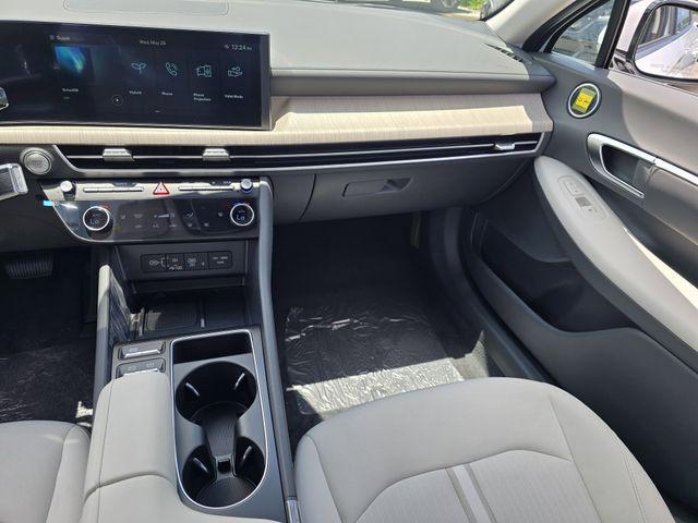 2025 Hyundai Sonata Hybrid SEL - Photo 7