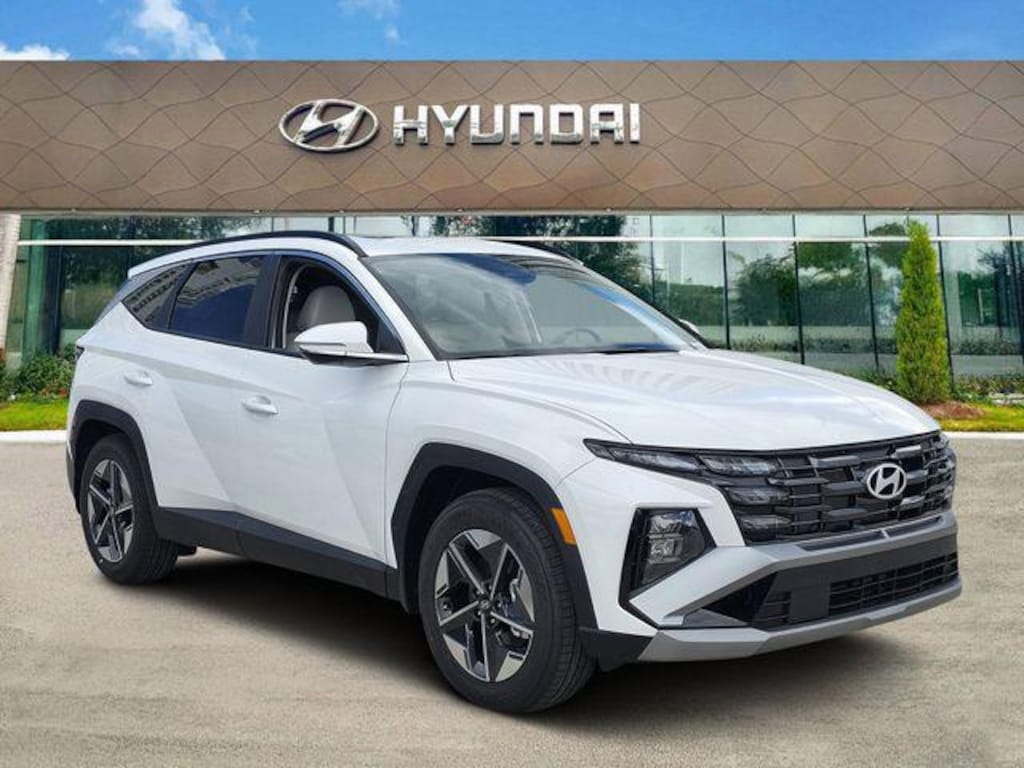 New 2026 Hyundai Tucson SEL Premium FWD SUV