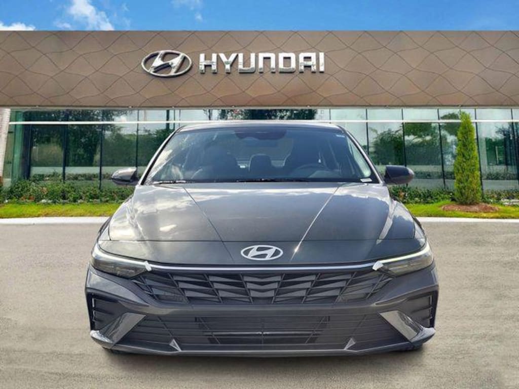 New 2026 Hyundai Elantra SEL Sport Premium Sedan
