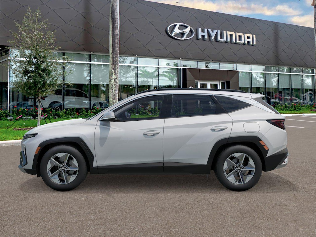 New 2026 Hyundai Tucson SEL Premium FWD SUV
