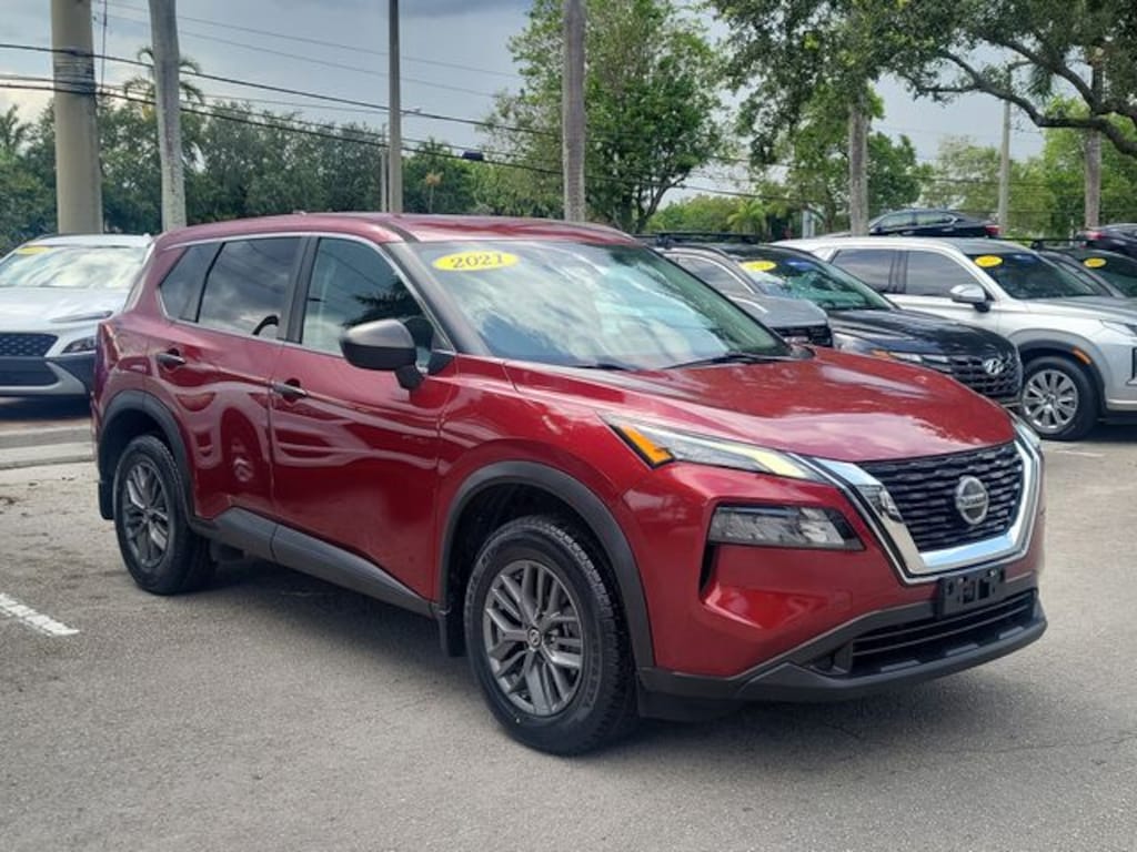 Used 2021 Nissan Rogue S SUV