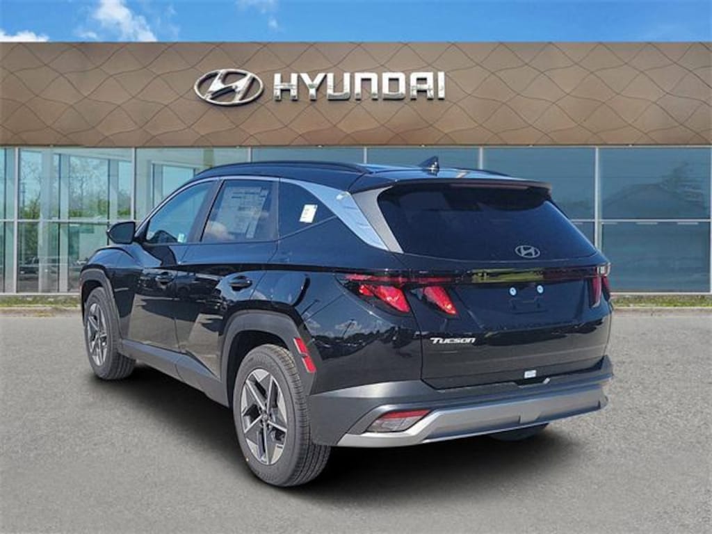 New 2025 Hyundai Tucson SEL FWD SUV