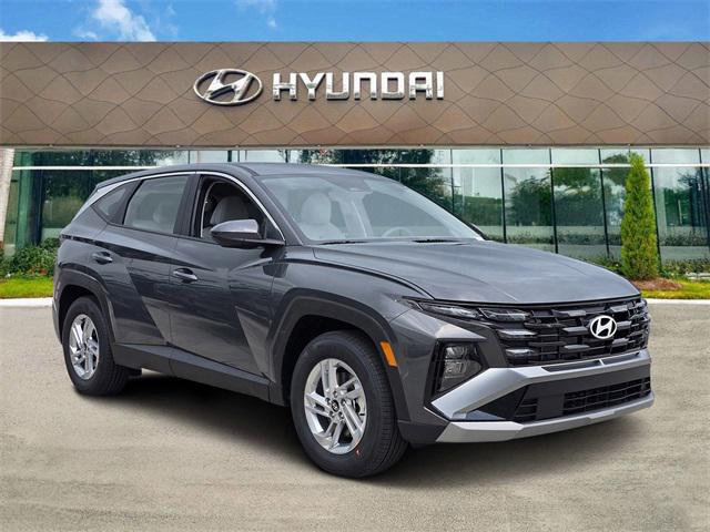 2026 Hyundai Tucson SE's photo