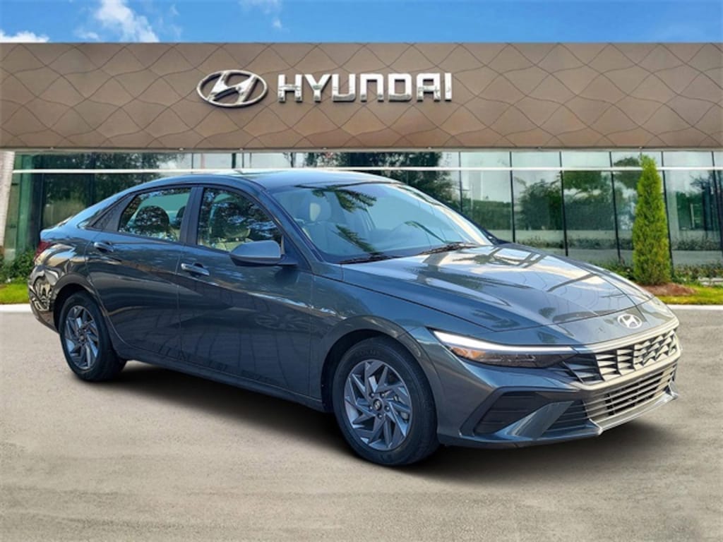 Certified 2025 Hyundai Elantra Hybrid Blue Sedan