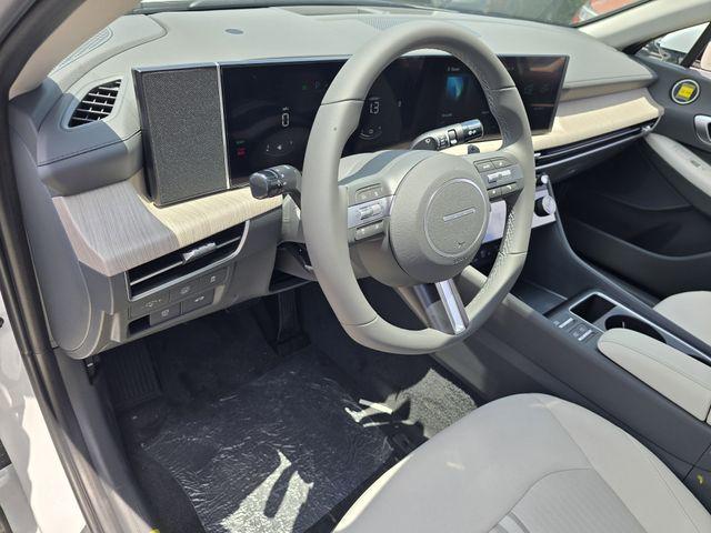 2025 Hyundai Sonata Hybrid SEL - Photo 9