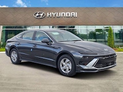 2026 Hyundai Sonata SE Sedan