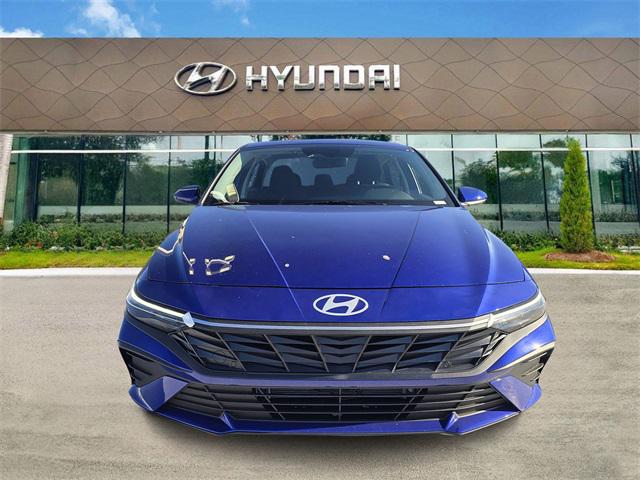 2025 Hyundai Elantra Hybrid Blue photo 2