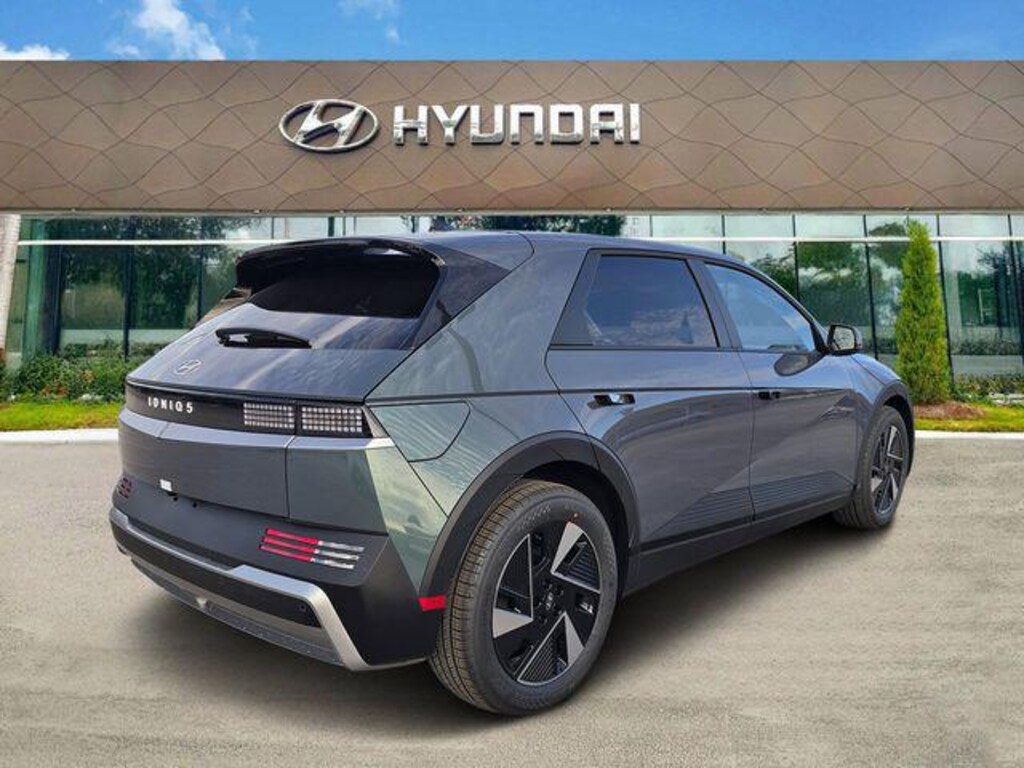 New 2027 Hyundai IONIQ 5 SE SUV