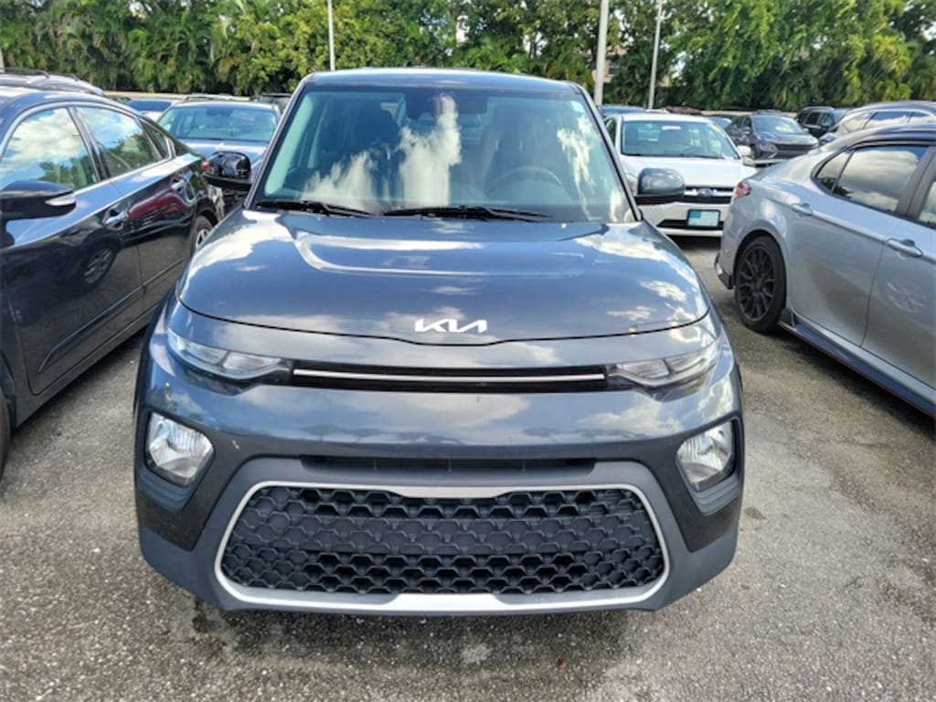 Used 2022 Kia Soul S Hatchback