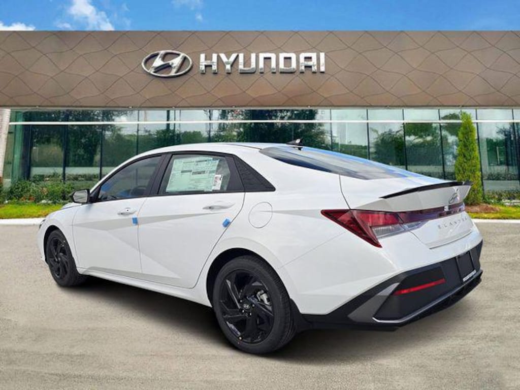 New 2026 Hyundai Elantra SEL Sport Sedan