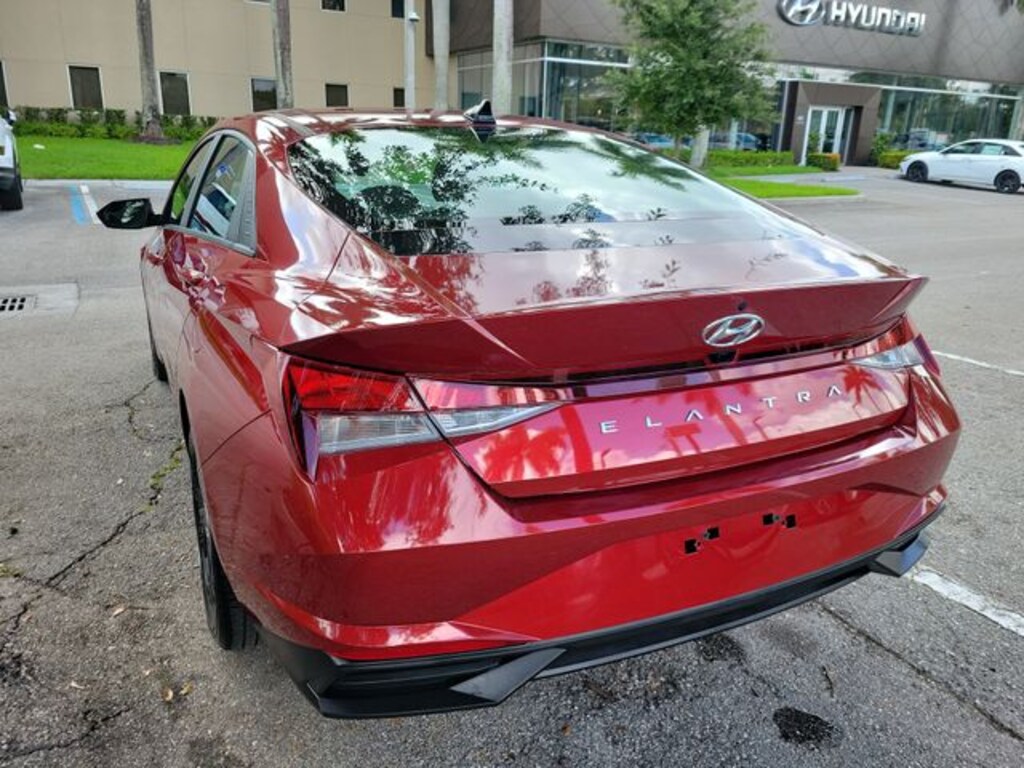 Certified 2023 Hyundai Elantra SEL Sedan