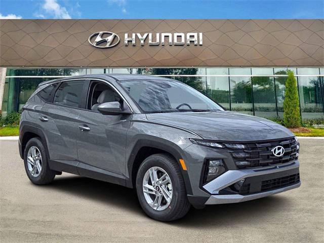 2026 Hyundai Tucson SE's photo