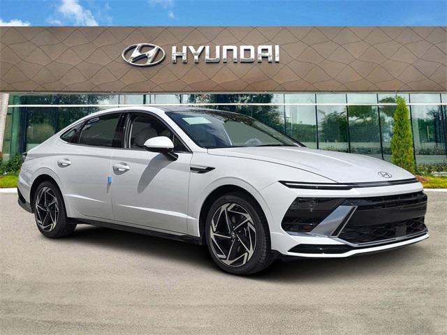 2026 Hyundai Sonata SEL's photo