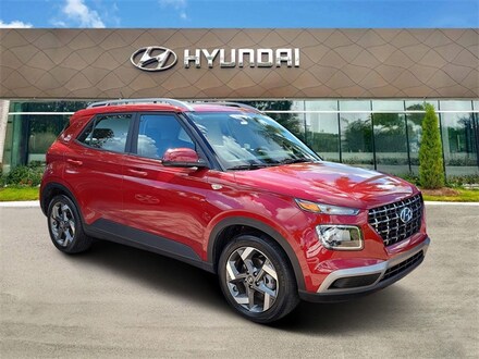 2025 Hyundai Venue SEL SUV
