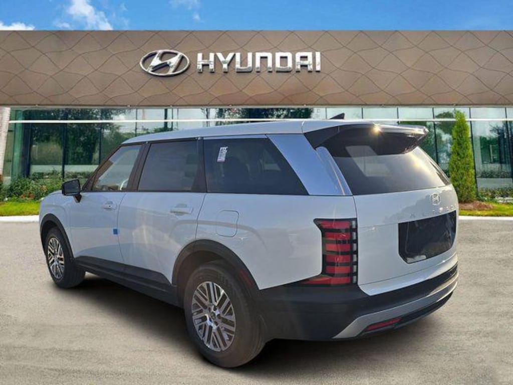 New 2026 Hyundai Palisade SE FWD SUV