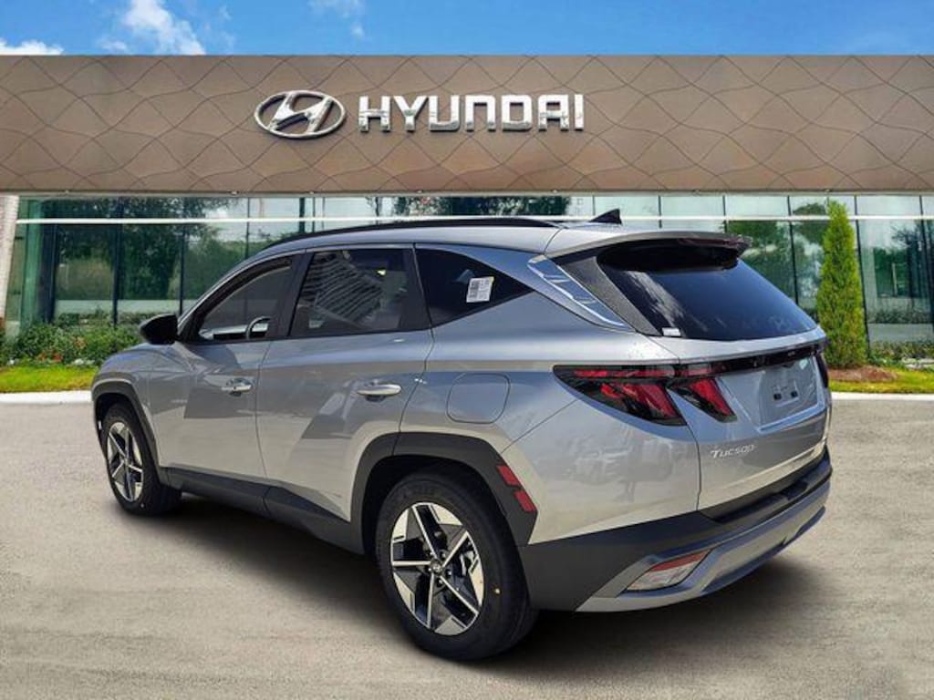 New 2026 Hyundai Tucson SEL FWD SUV