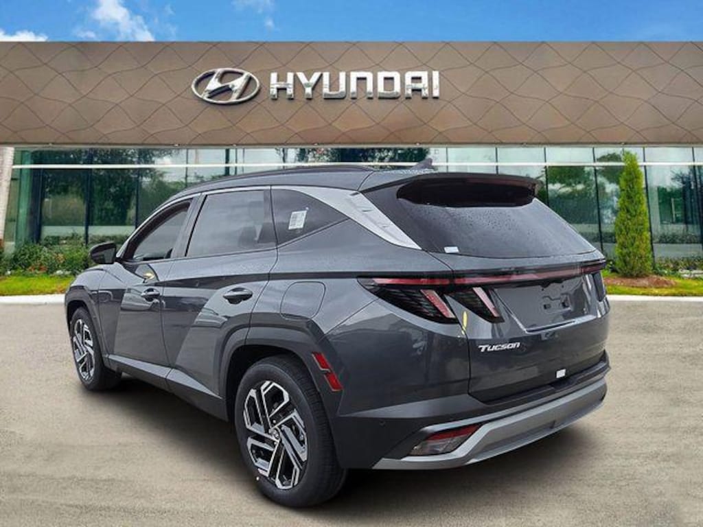 New 2026 Hyundai Tucson SEL Plus FWD SUV
