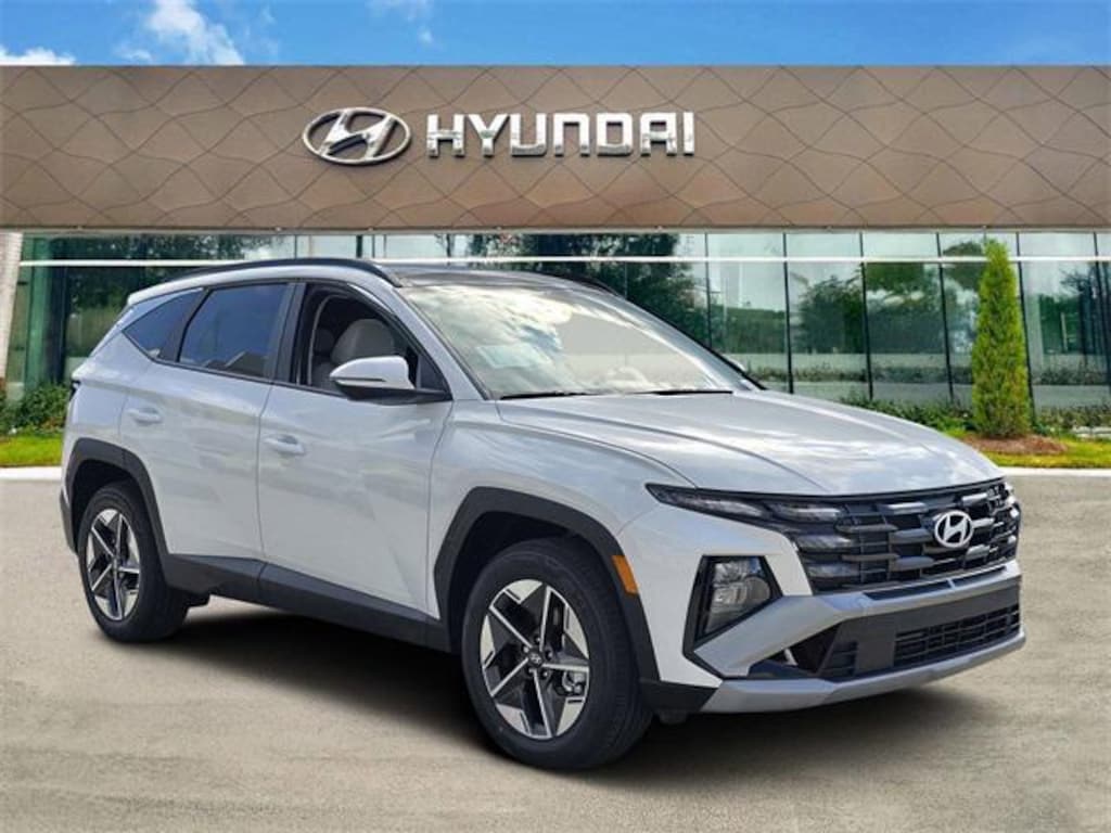 New 2026 Hyundai Tucson Hybrid SEL SUV