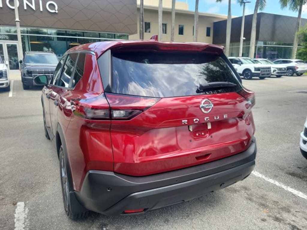Used 2021 Nissan Rogue S SUV