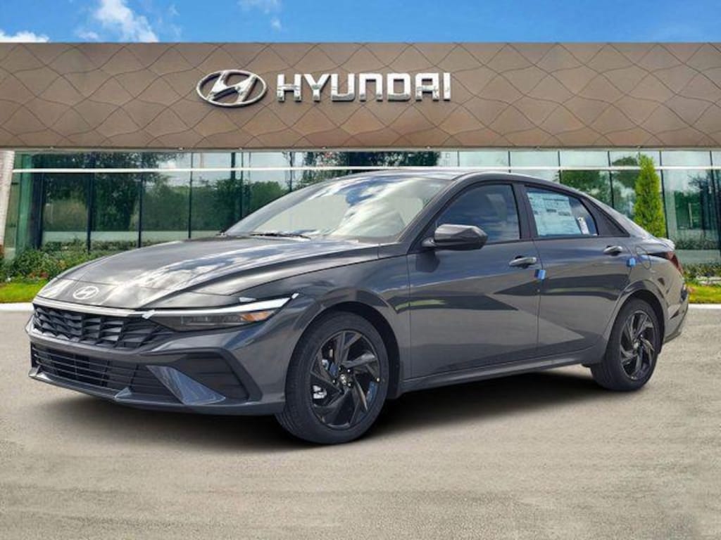 New 2026 Hyundai Elantra SEL Sport Sedan
