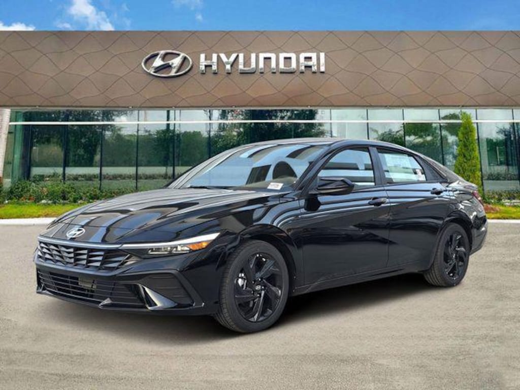 New 2026 Hyundai Elantra SEL Sport Sedan