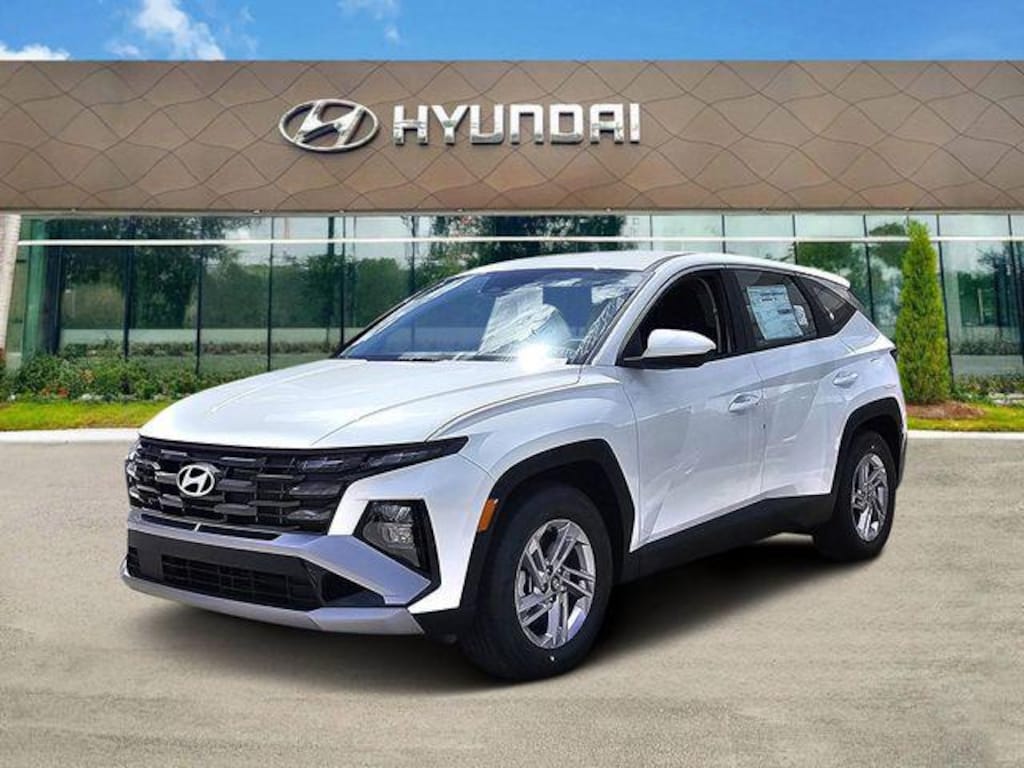 New 2026 Hyundai Tucson SE FWD SUV
