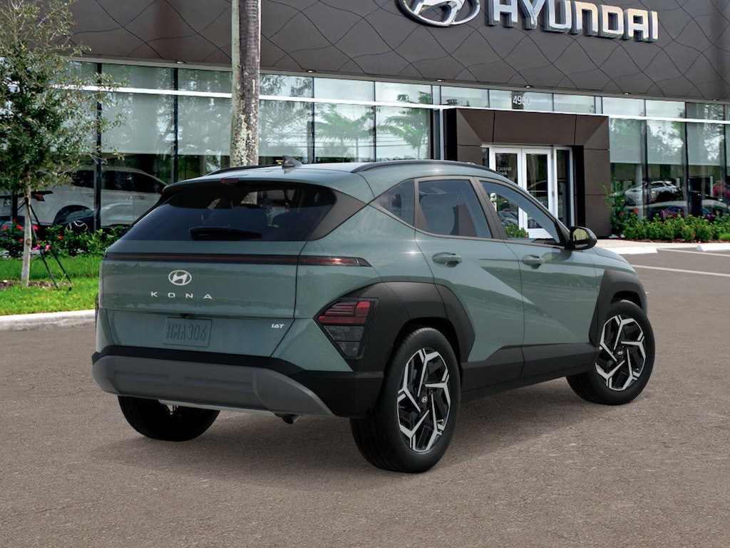 New 2026 Hyundai Kona Limited FWD SUV