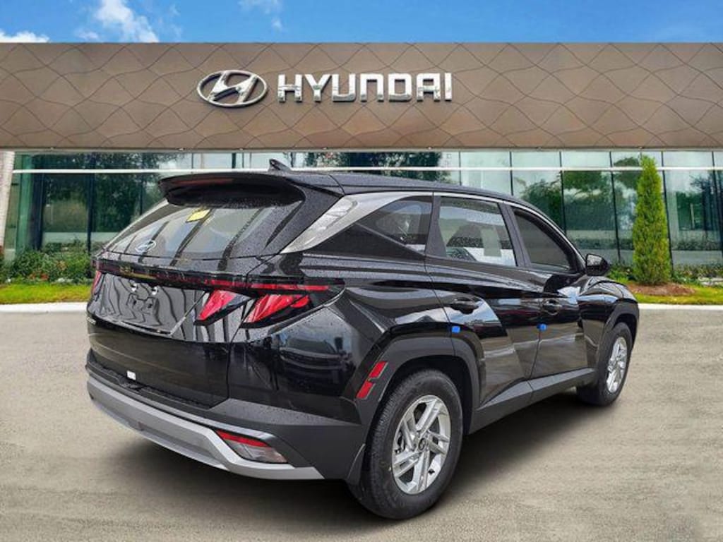 New 2026 Hyundai Tucson SE FWD SUV