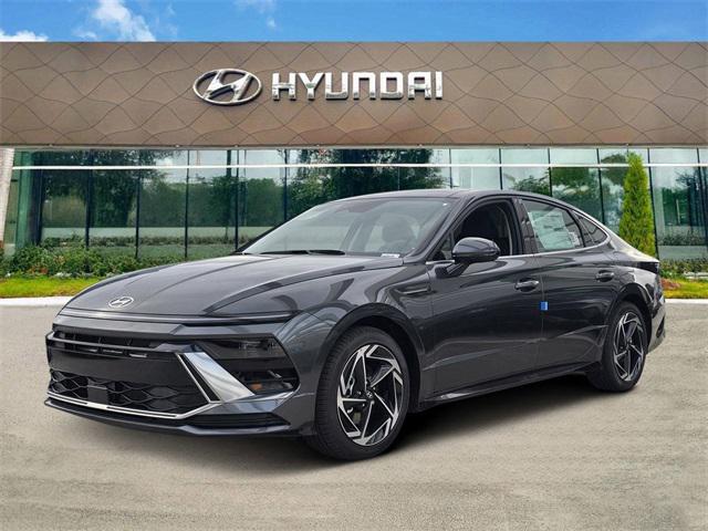 2026 Hyundai Sonata SEL Sport photo 2