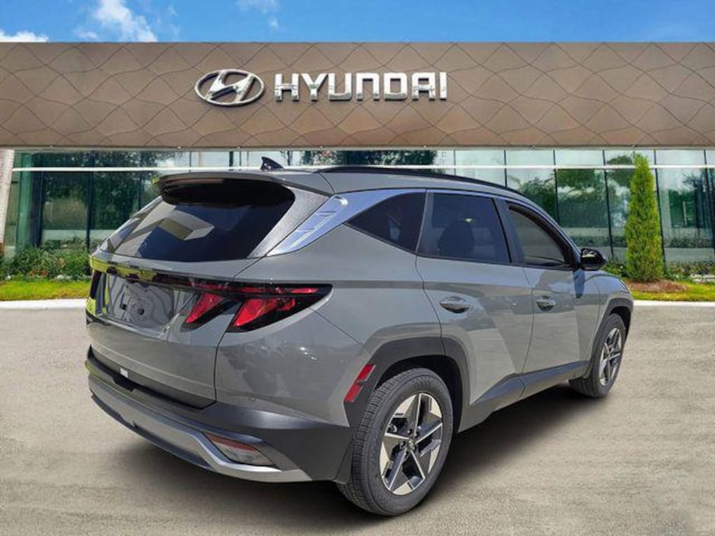 New 2026 Hyundai Tucson SEL FWD SUV