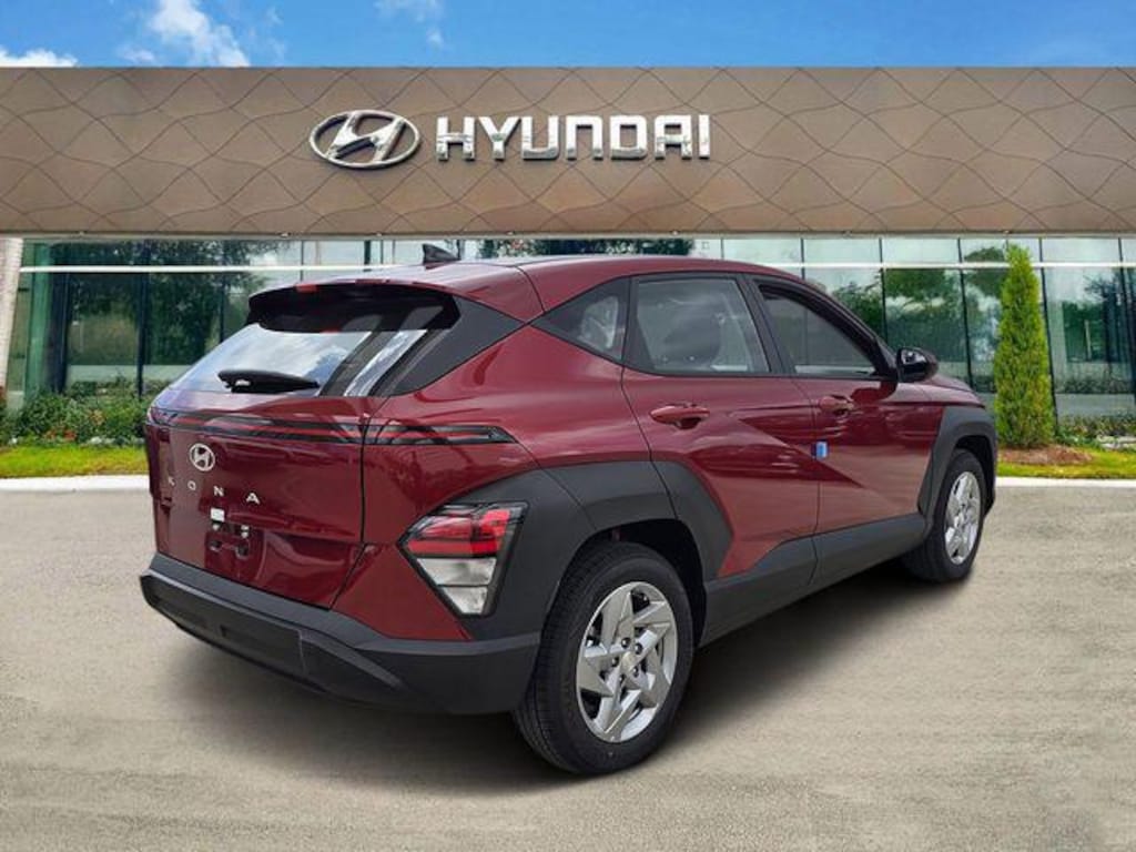 New 2027 Hyundai Kona SE FWD SUV