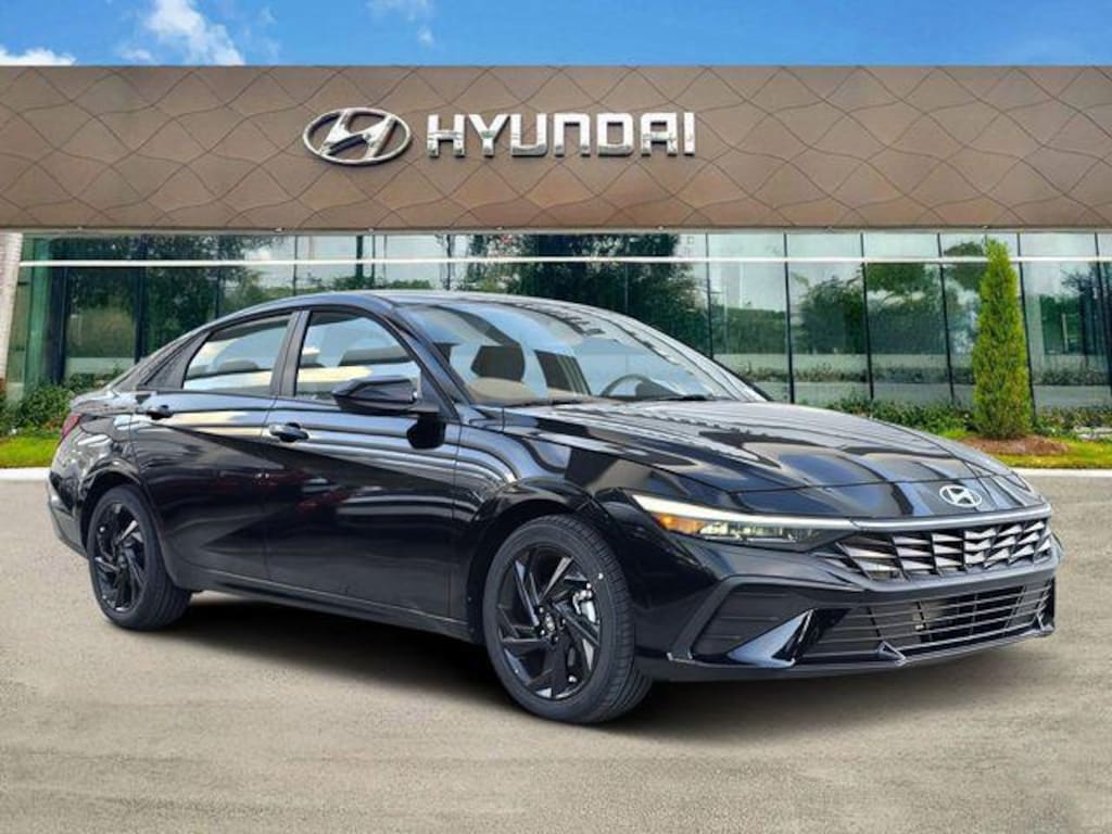 New 2026 Hyundai Elantra SEL Sport Sedan