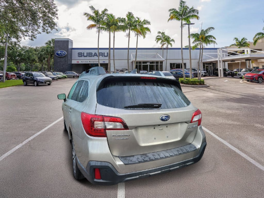 Used 2019 Subaru Outback 2.5i Limited SUV
