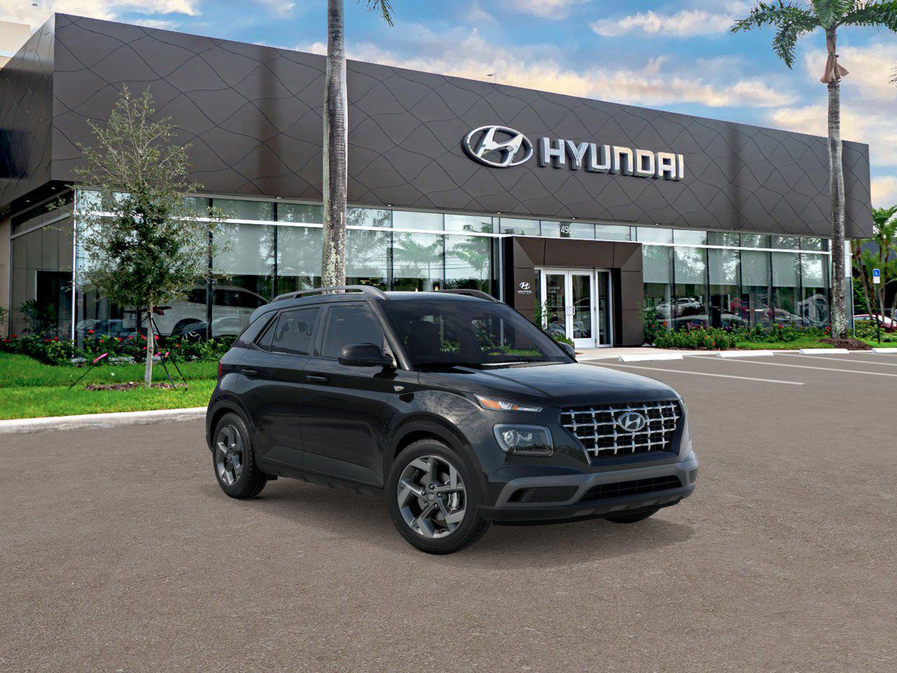 2025 Hyundai Venue SEL photo 2