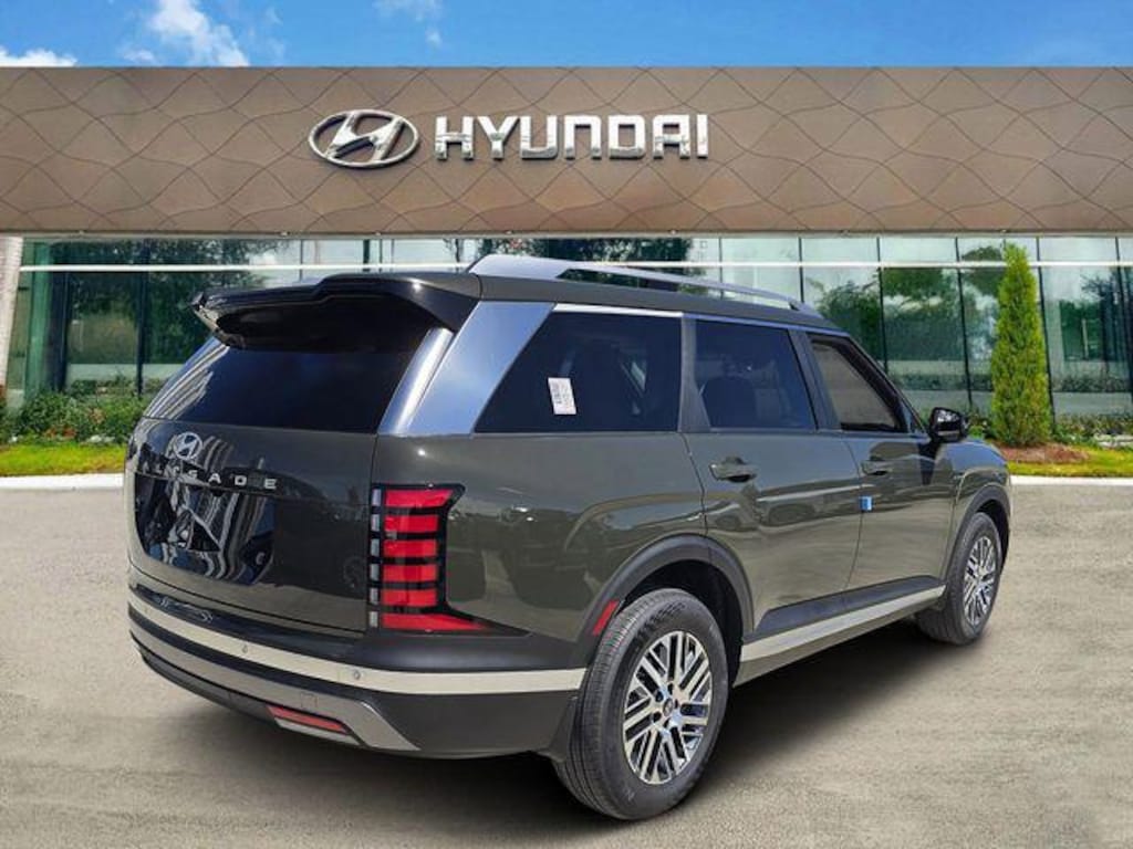 New 2026 Hyundai Palisade SEL Premium FWD SUV