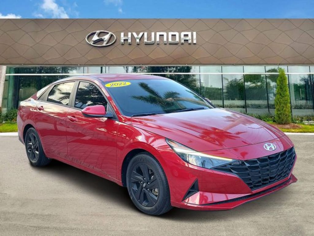 Used 2022 Hyundai Elantra SEL Sedan