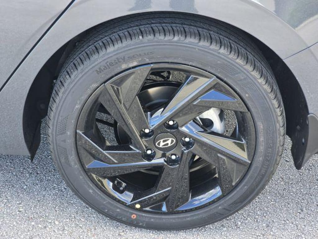 New 2026 Hyundai Elantra SEL Sport Sedan