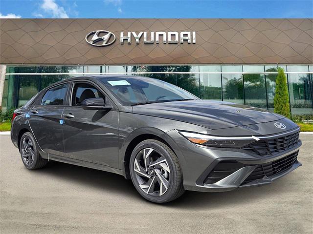 2025 Hyundai Elantra Blue's photo