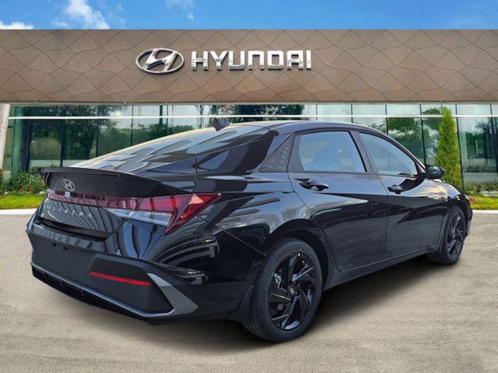 New 2026 Hyundai Elantra SEL Sport Sedan