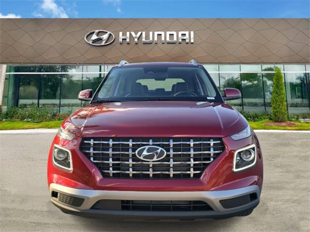 New 2025 Hyundai Venue Limited SUV