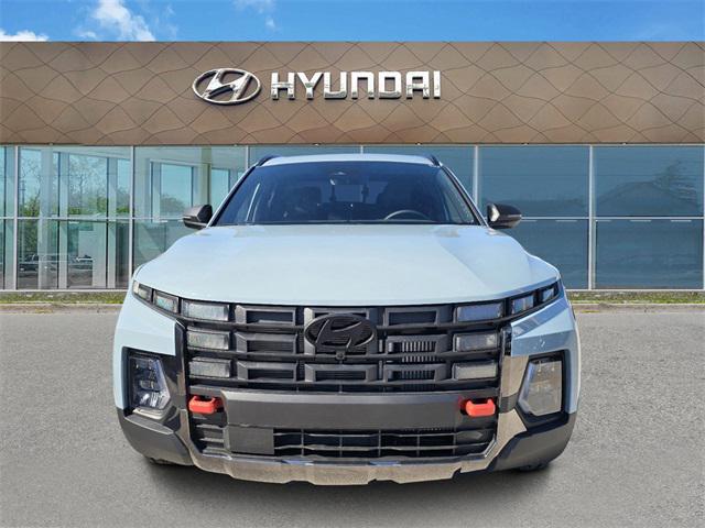 2025 Hyundai Santa Cruz XRT photo 2