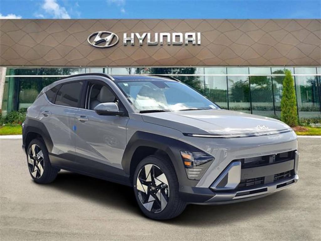 New 2026 Hyundai Kona Limited FWD SUV