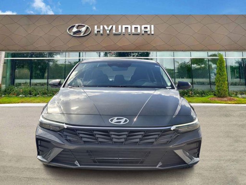 New 2026 Hyundai Elantra SEL Sport Sedan