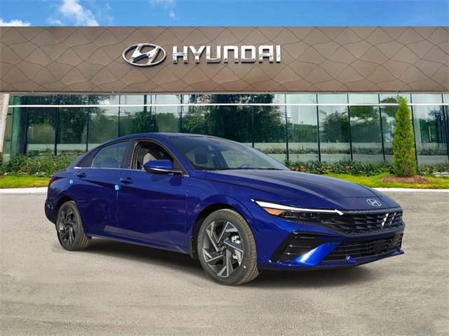 2025 Hyundai Elantra SEL's photo