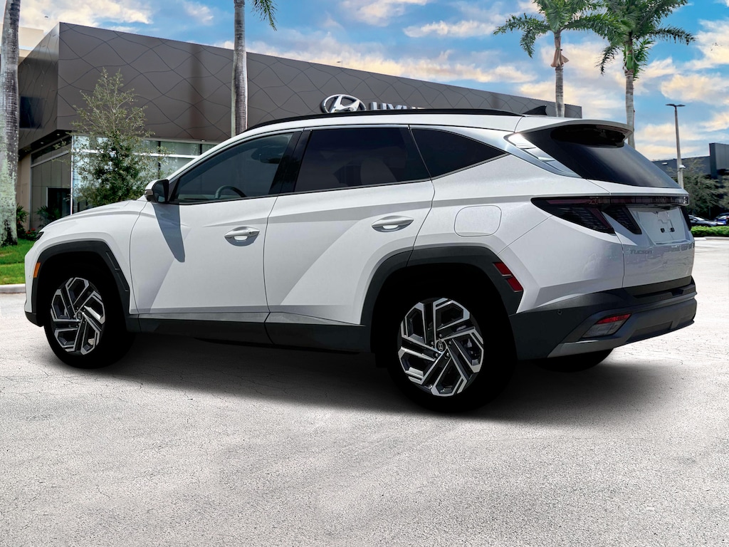 New 2026 Hyundai Tucson Limited FWD SUV